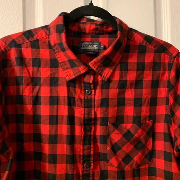 Pendleton Women's Buffalo Plaid Flannel Shirt Size XL Red Black Cotton Cabincore - Picture 3 of 8